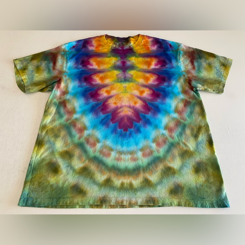 Tie-Dye handmade adult Short Sleeve Tee - Multicolor